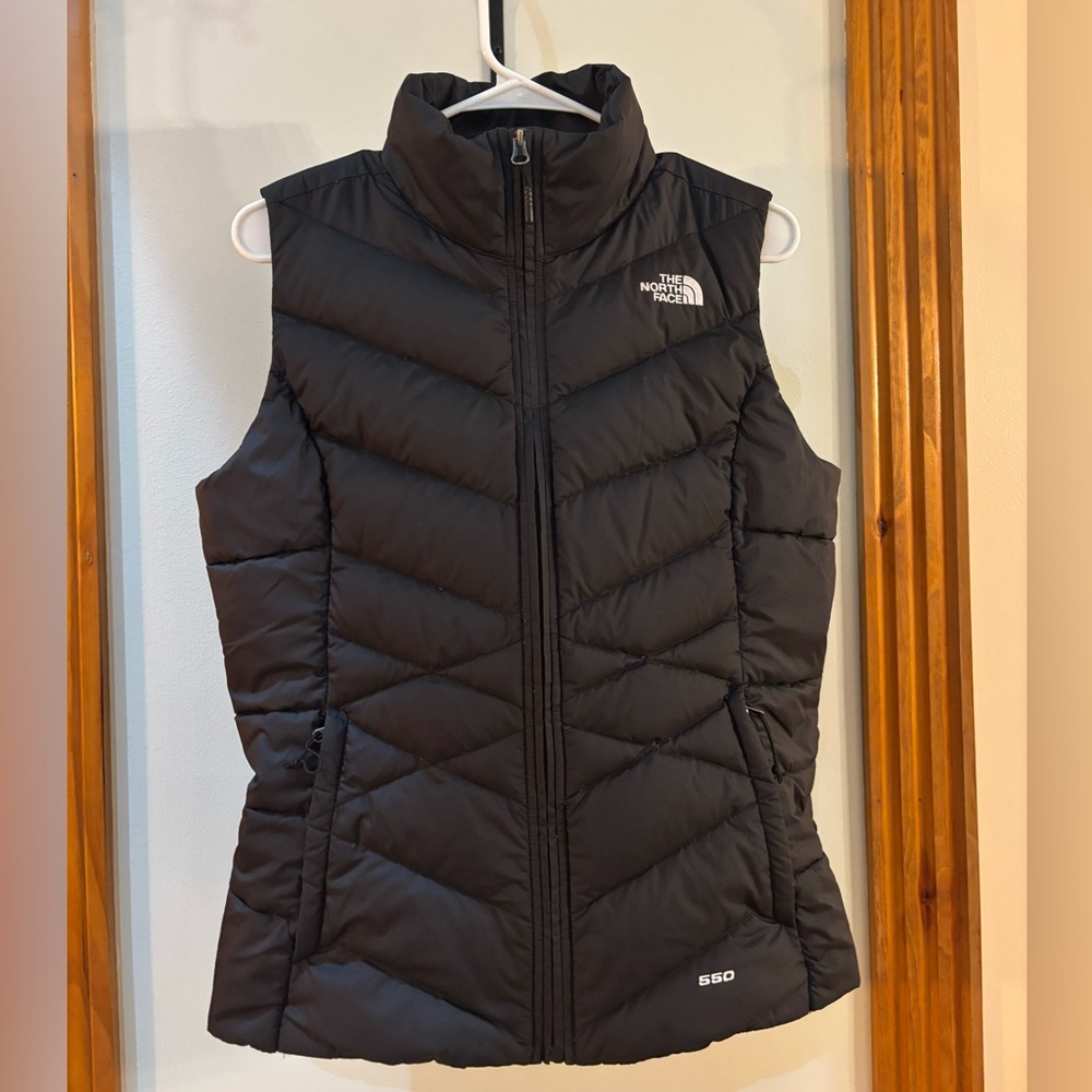 The North Face Women's Black Quilted Vest size Medium